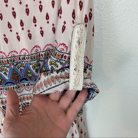 Chelsea & Violet Medium Long Sleeve Shorts Romper Jumpsuit Boho Cream Paisley - Picture 5 of 11